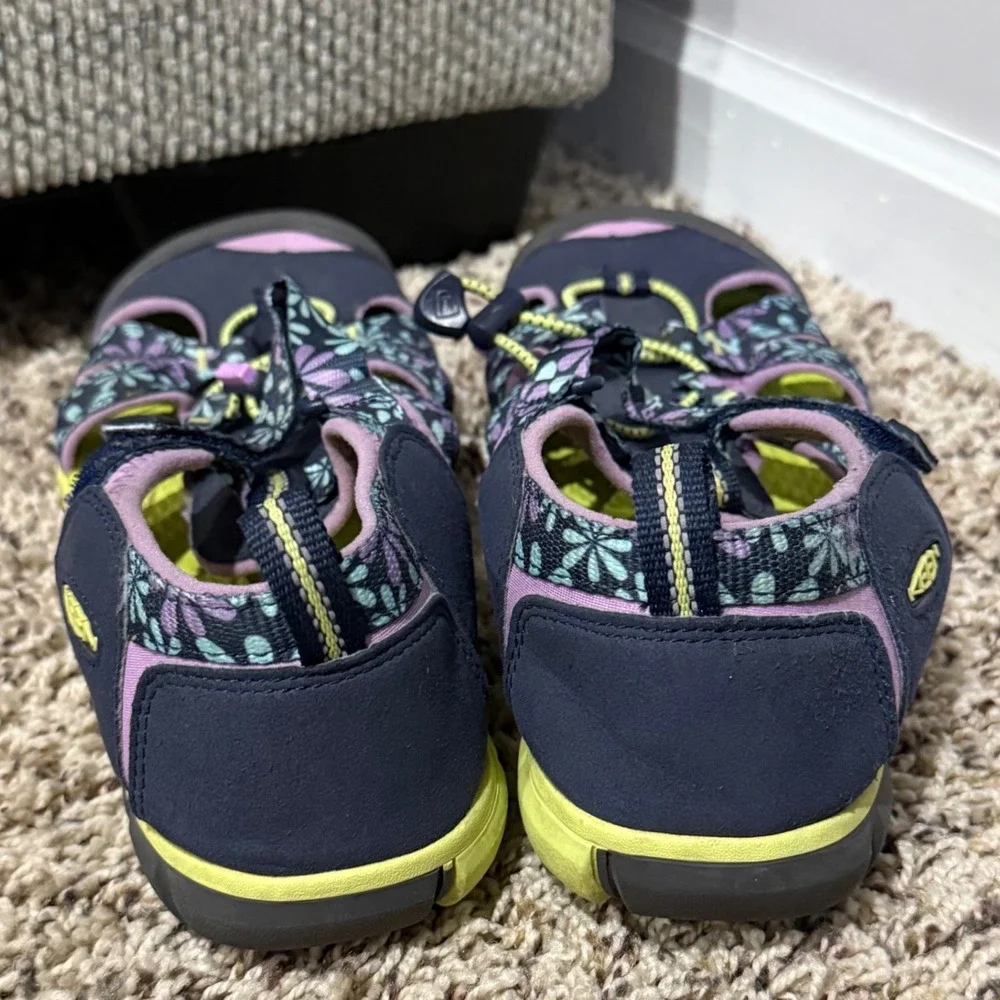 Keen cnx waterproof